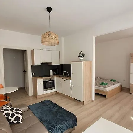 Schoene In Апартаменты